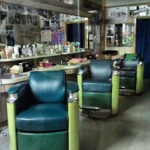 Barber shop, Fairmount (Mile-End)